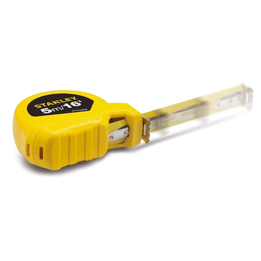 STANLEY STHT33989-840 yellow tape measure, 5m/16ft, photography of angled view showing extended metal blade.